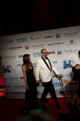 1133
