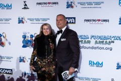 4635