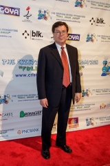 046