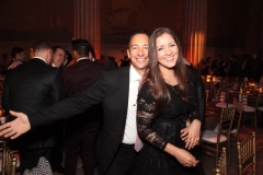762